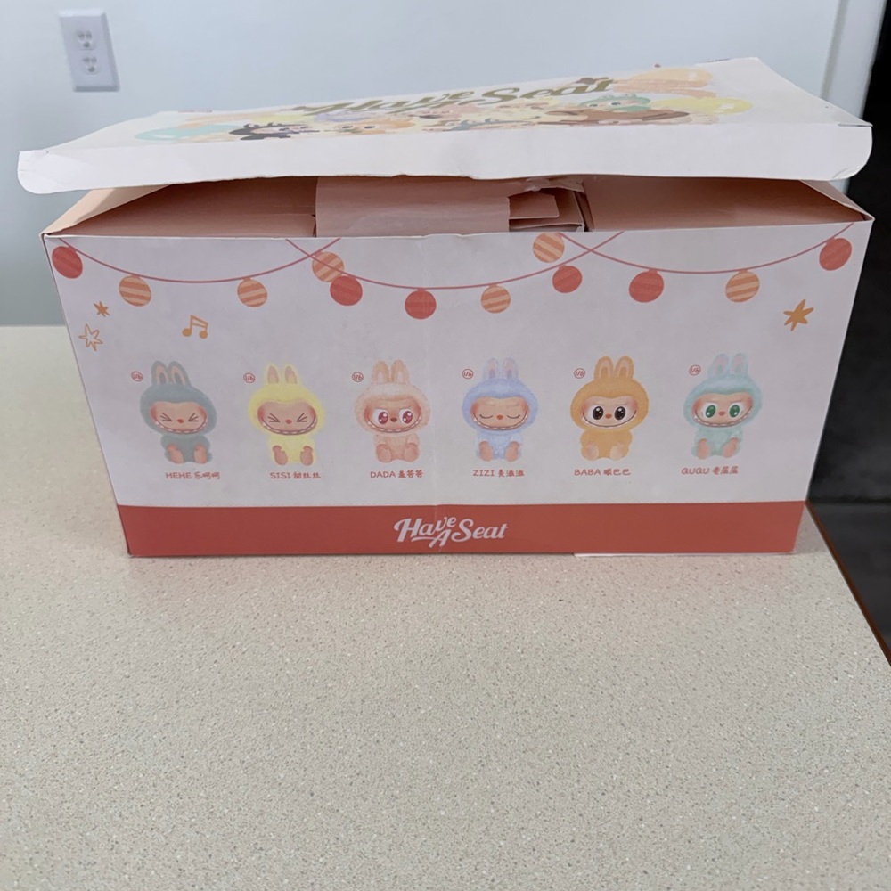 LaBuBu - “LaFuFu” Monsters Have A Seat Plush 6 box set collection. See all pics.